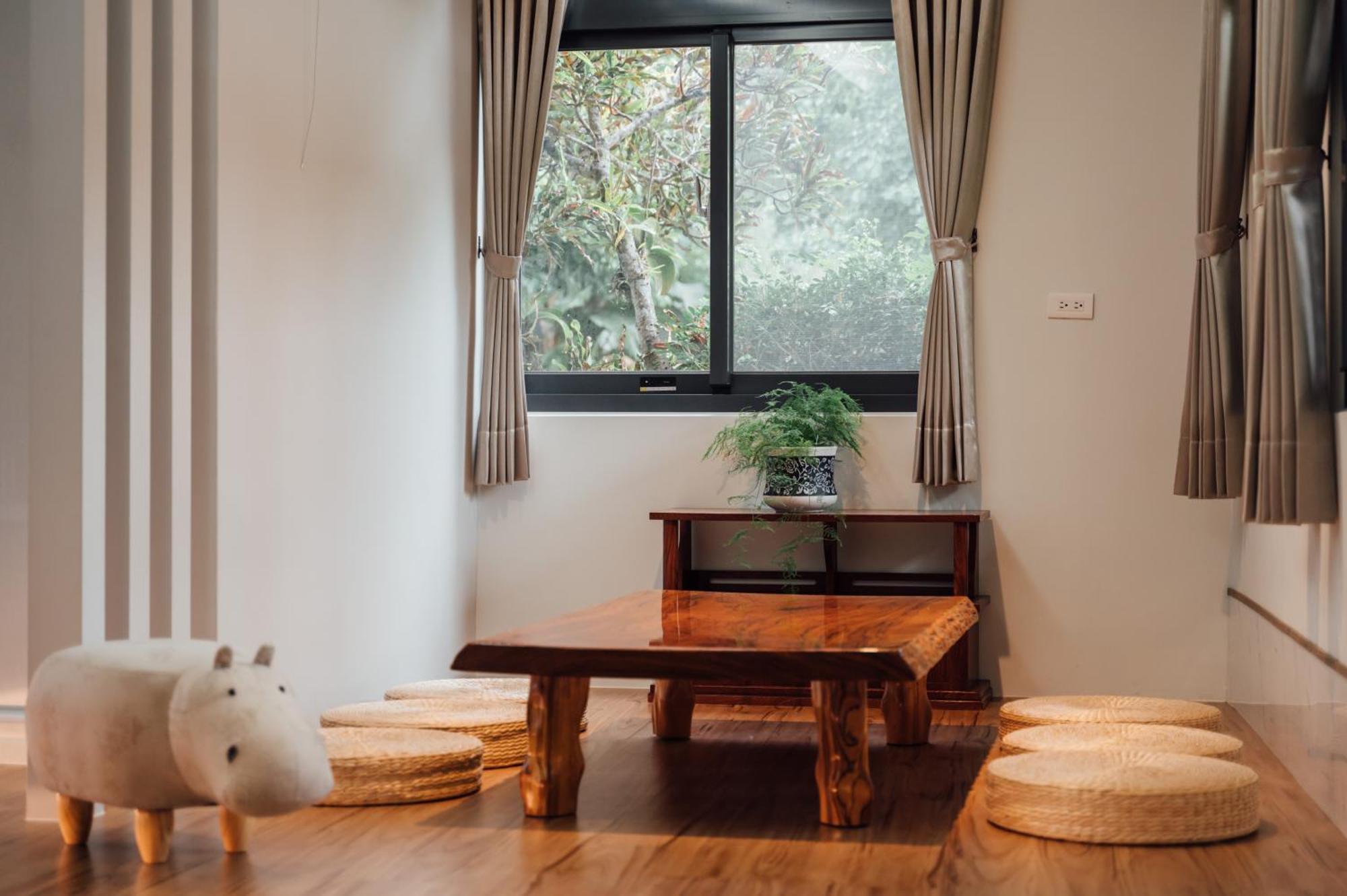 蘊慢築 茶花藝主題民宿 Yun Man Zhu Homestay Gongguan Екстериор снимка